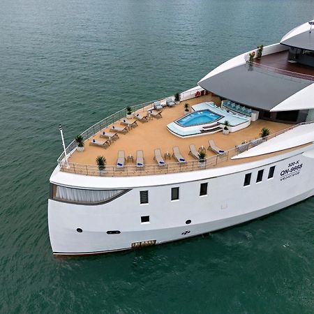 Grand Pioneers Halong Bay Cruise 2 Hotel Hạ Long Ngoại thất bức ảnh