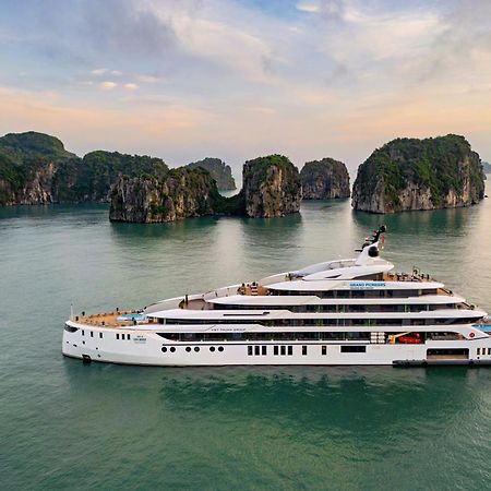 Grand Pioneers Halong Bay Cruise 2 Hotel Hạ Long Ngoại thất bức ảnh
