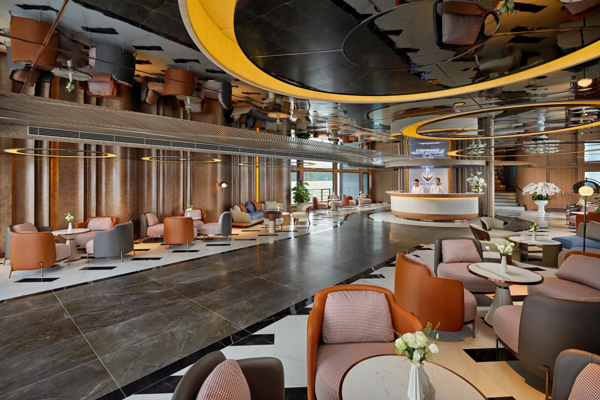 Grand Pioneers Halong Bay Cruise 2 Hotel Hạ Long Ngoại thất bức ảnh
